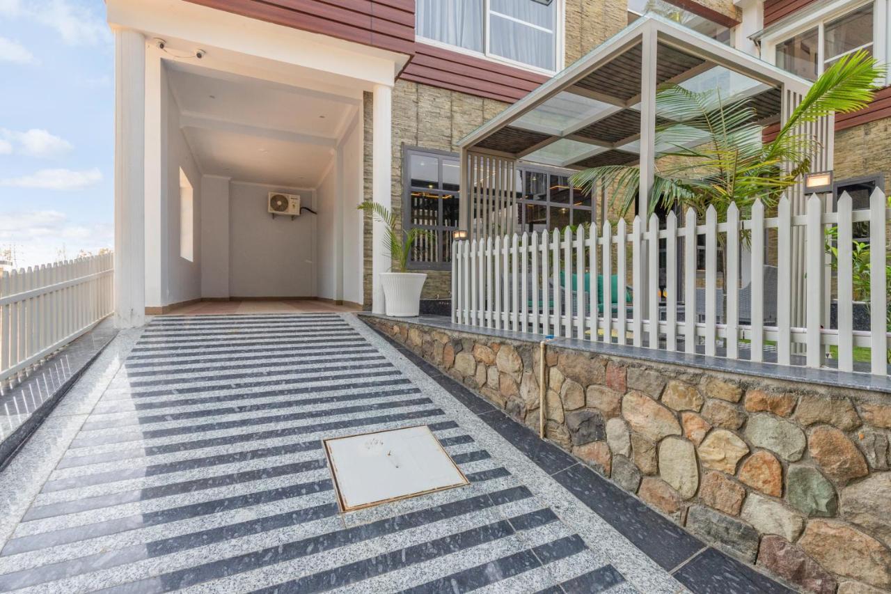 Saffronstays Asher House, دهرادون المظهر الخارجي الصورة